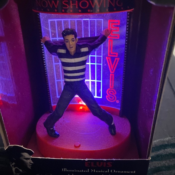 Other - Elvis Illuminated Musical Christmas Ornaments Set of 2 Vintage